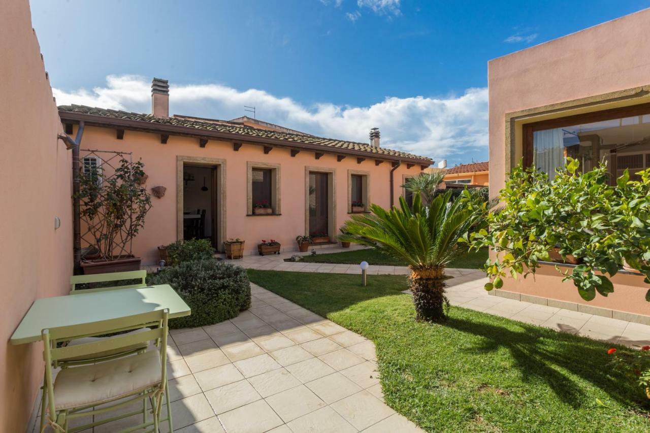 Villa Casa Di Giulietta Cabras Exterior foto